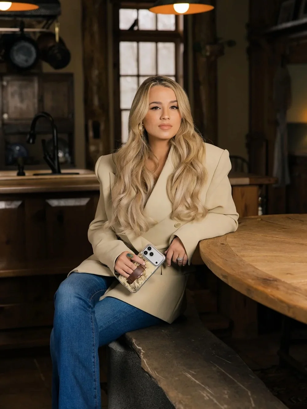 🤎Walli Cases•Barrett Case:Gabby Barrett•iphone 16 Pro Max🤎